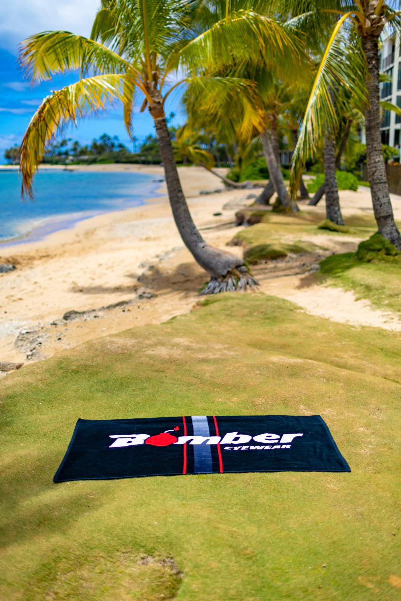 BOMBER LOGO TOWEL 4